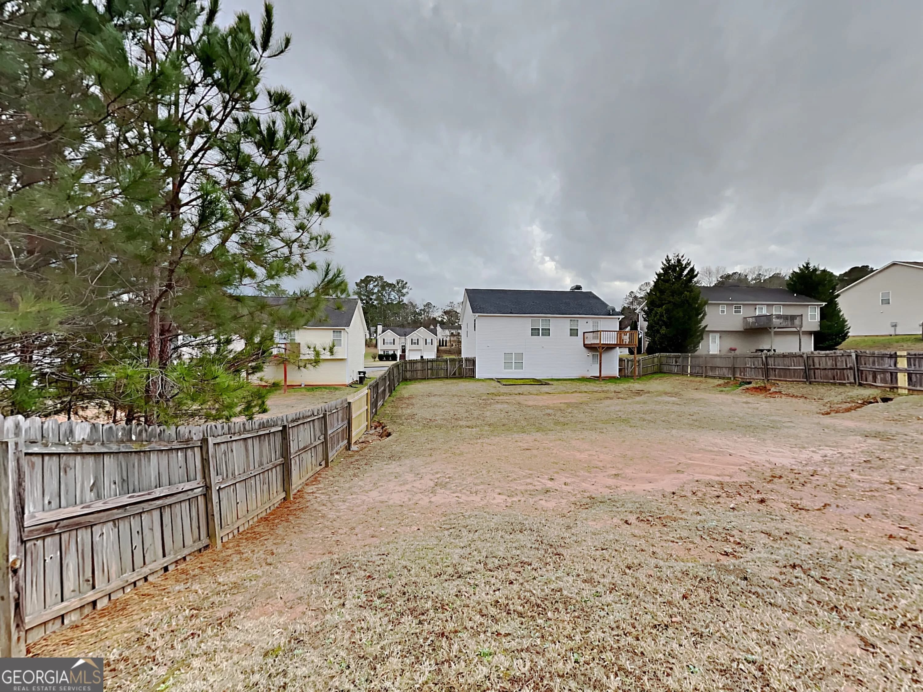 6018 Lancelot Ln — photo 5 of 23