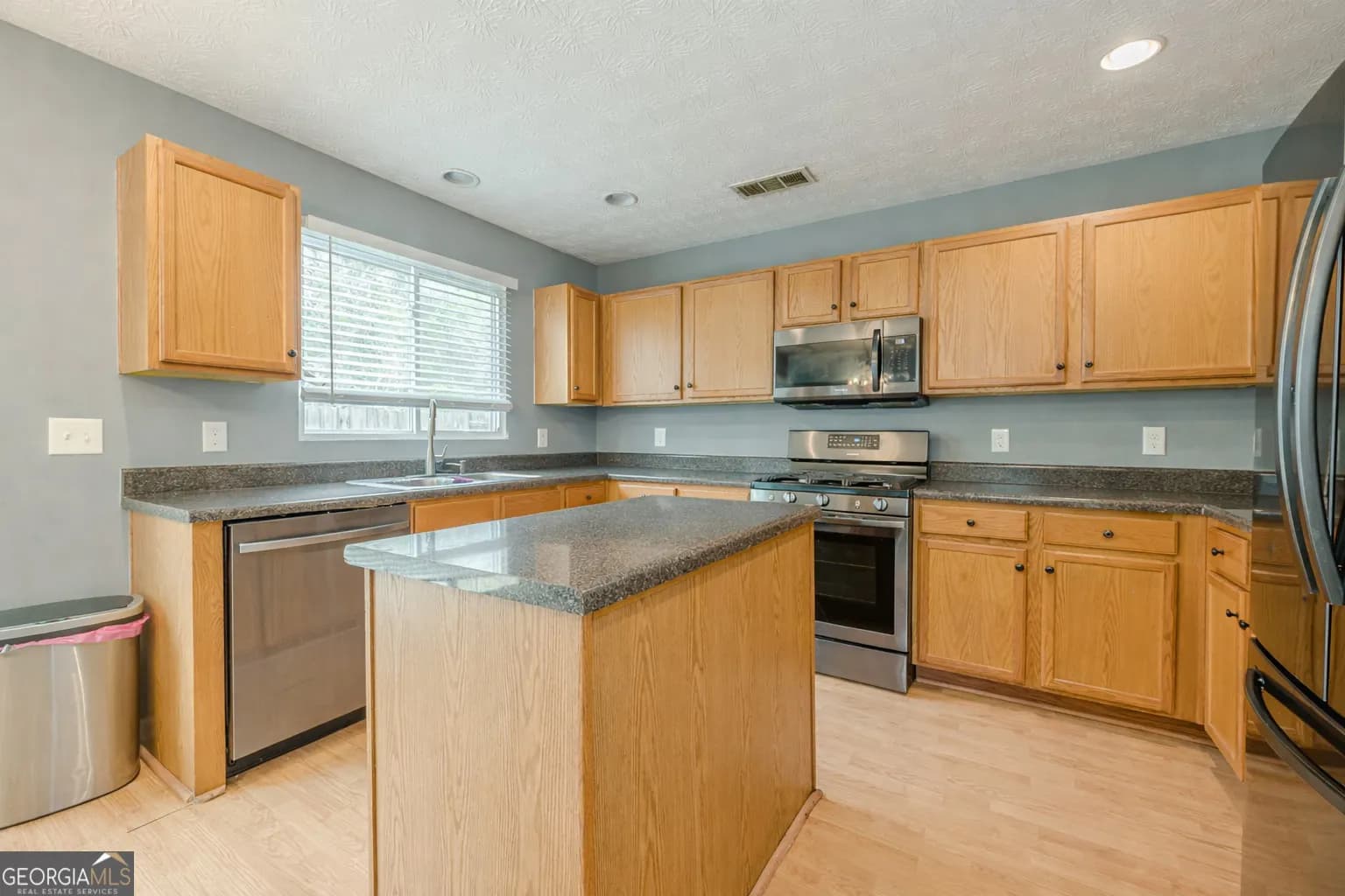 1275 Matt Moore Ct — photo 9 of 39
