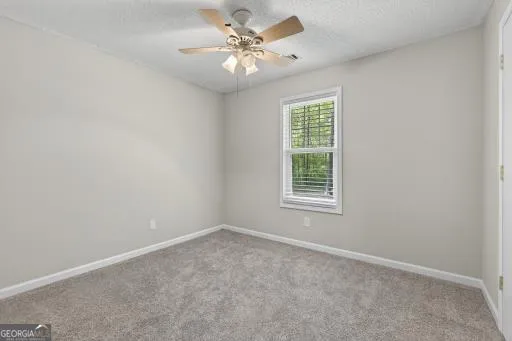 589 Linda Ln — photo 23 of 36