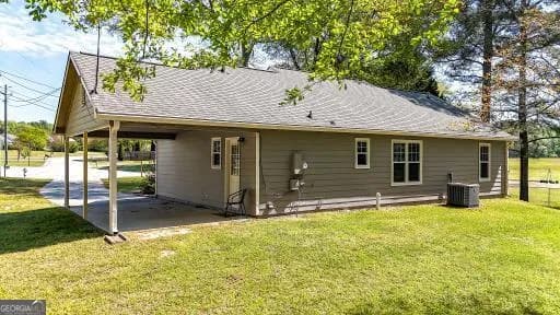 589 Linda Ln — photo 4 of 36