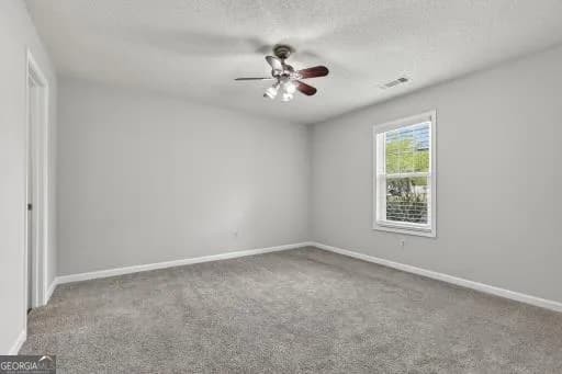 589 Linda Ln — photo 17 of 36