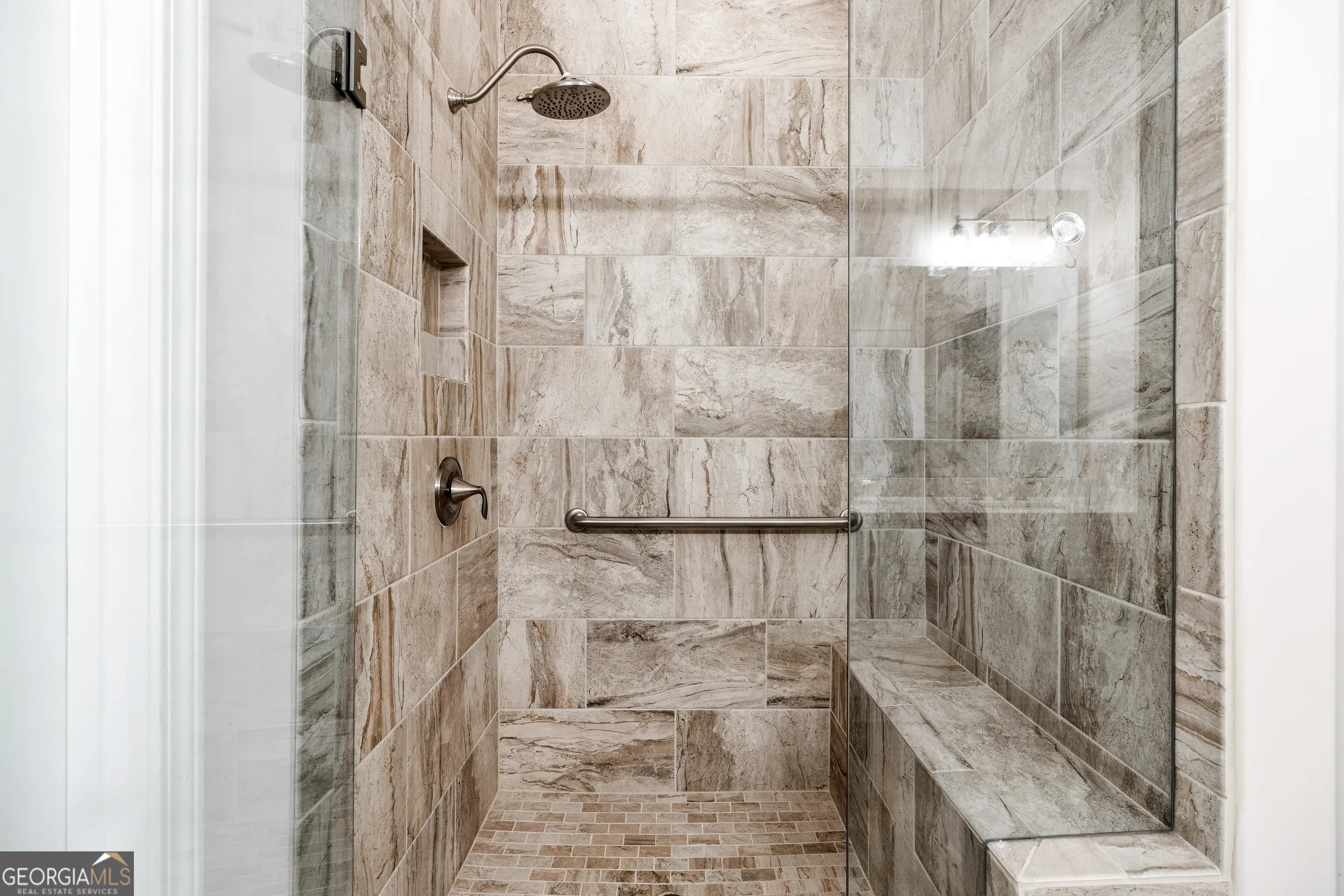 7 Hickory Br — photo 9 of 28
