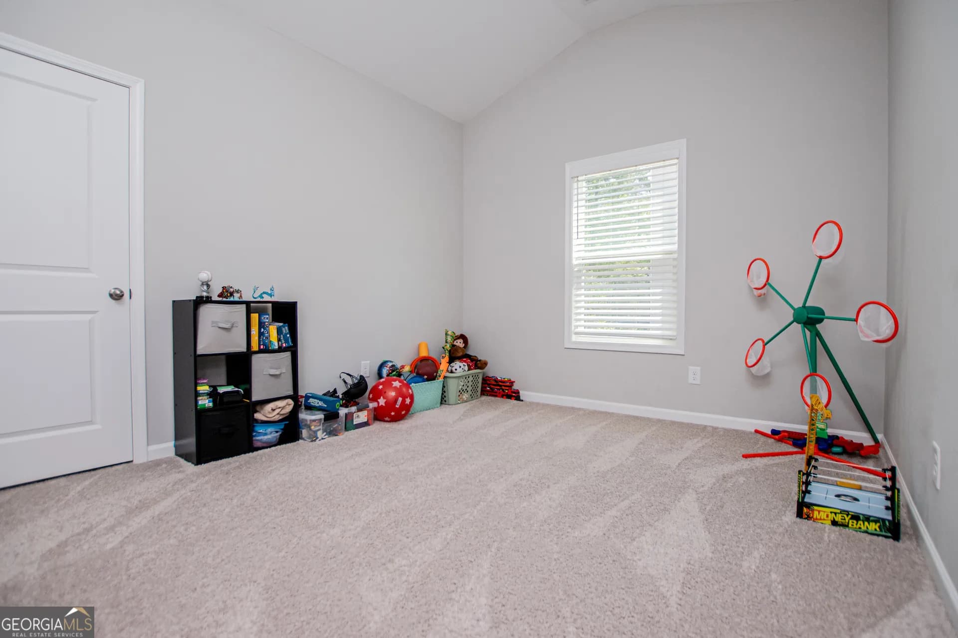 1146 Red Bud Cir — photo 45 of 73
