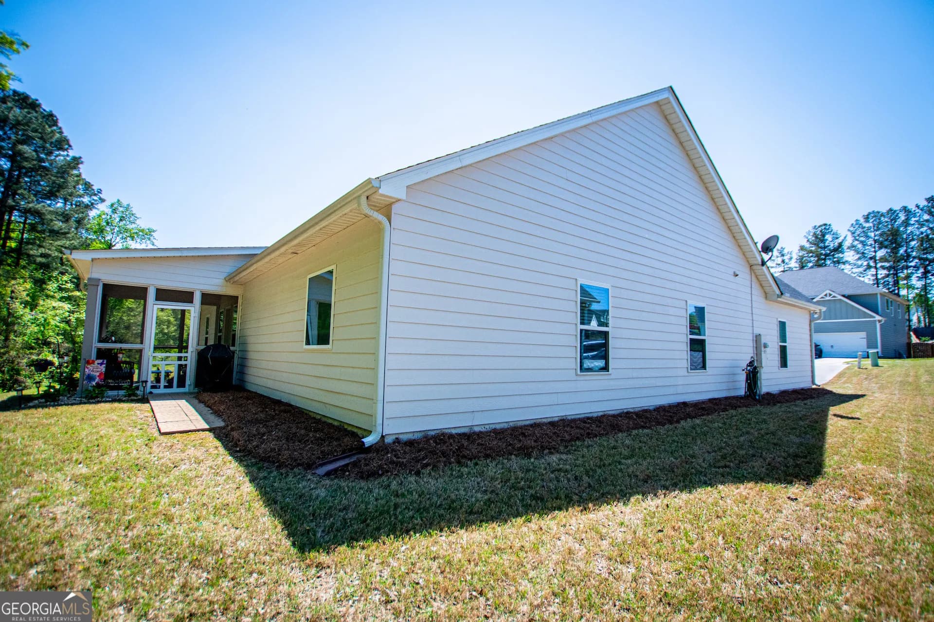1146 Red Bud Cir — photo 55 of 73