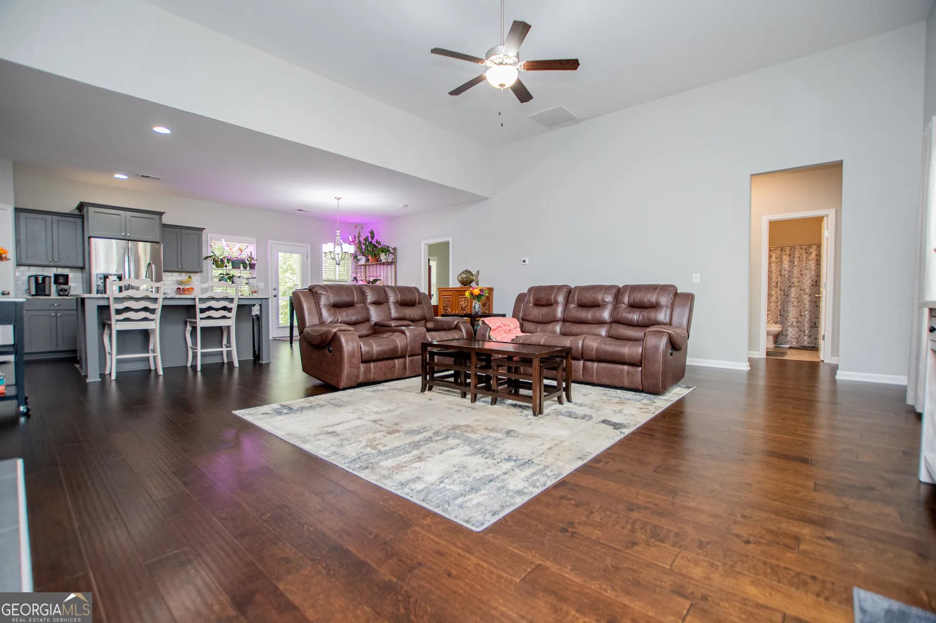 1146 Red Bud Cir — photo 6 of 73