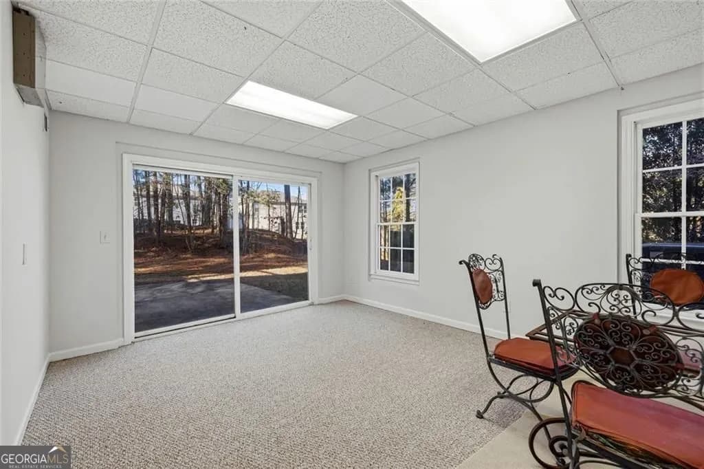 5662 Tuxedo Dr — photo 25 of 40