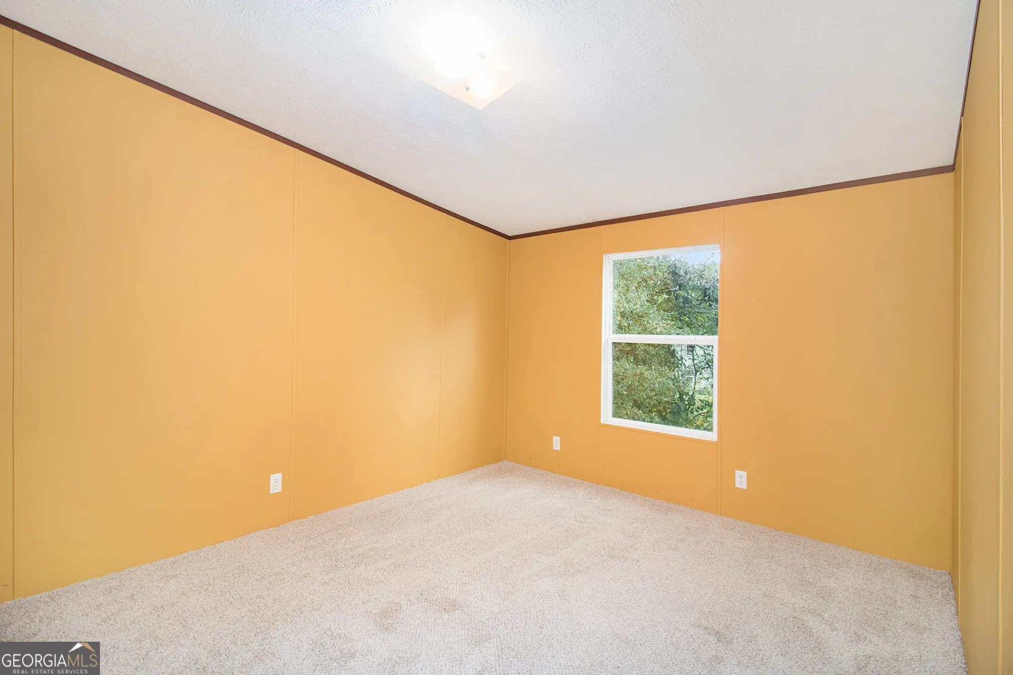 45 Harlan Lane Dr — photo 11 of 32