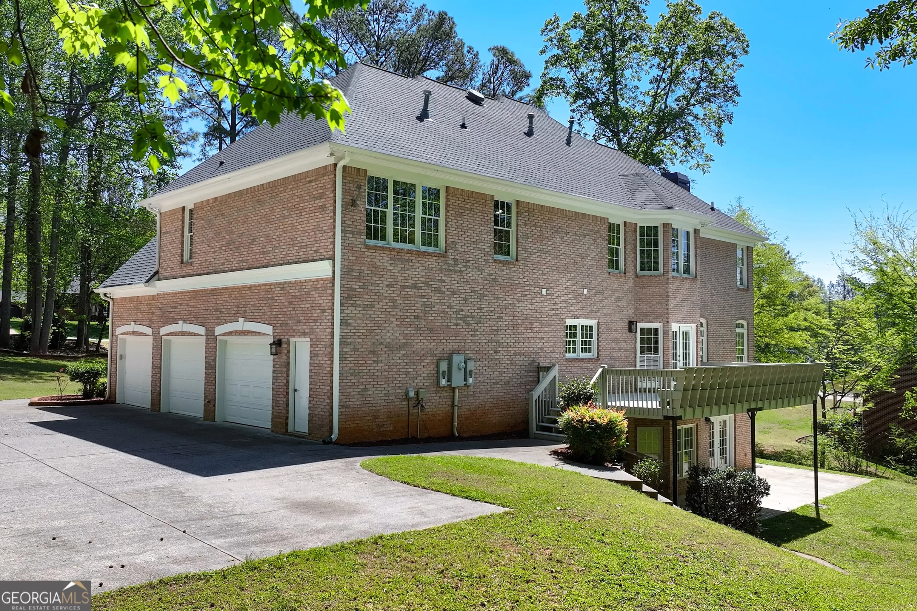 166 Windrift Dr — photo 38 of 50
