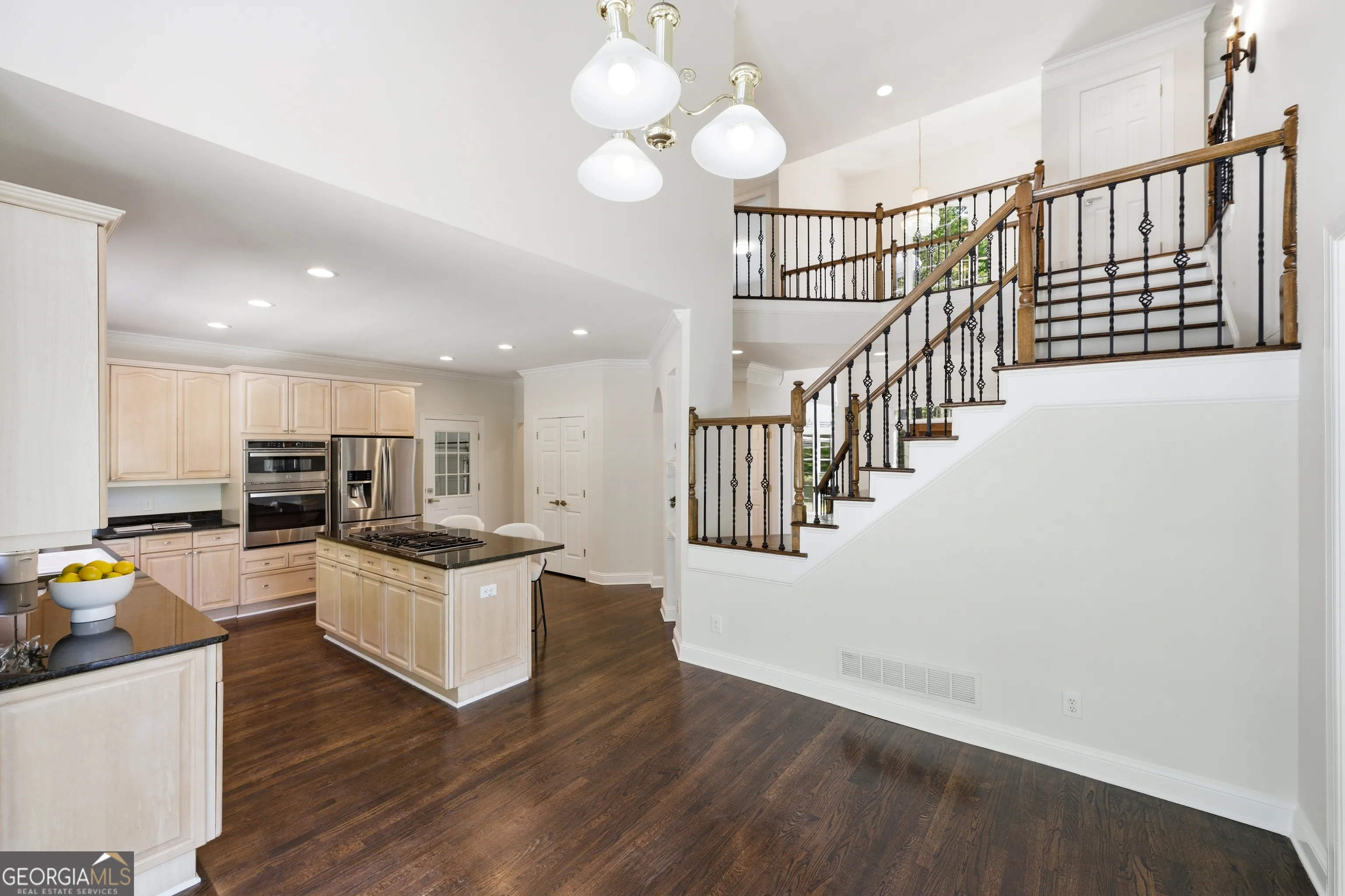 166 Windrift Dr — photo 4 of 50