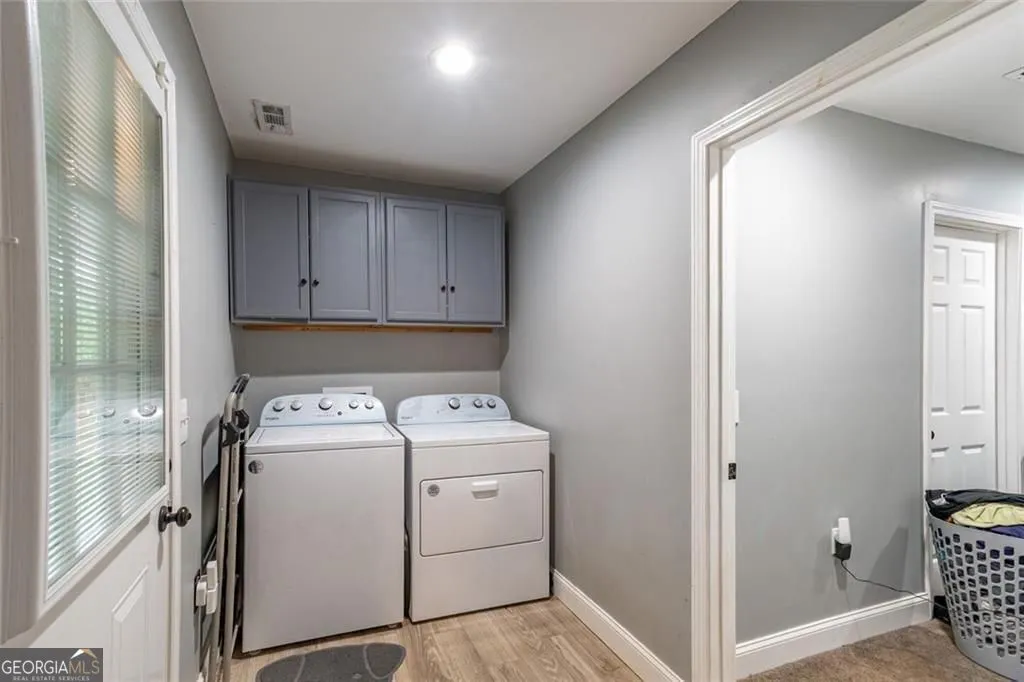 104 E Gordon St — photo 6 of 28