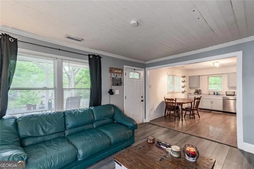 104 E Gordon St — photo 26 of 28