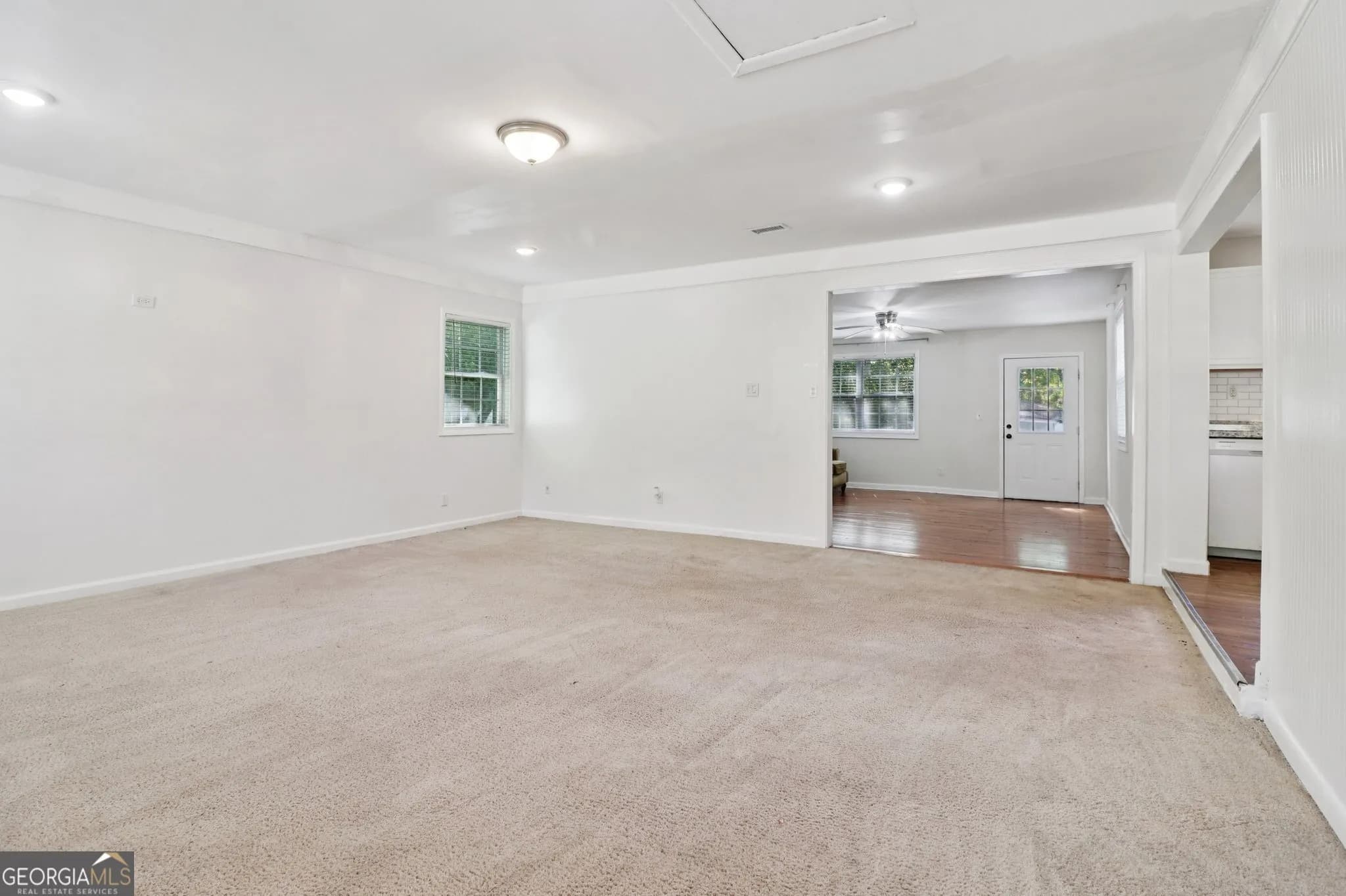 2344 Chestnut Log Pl — photo 11 of 57