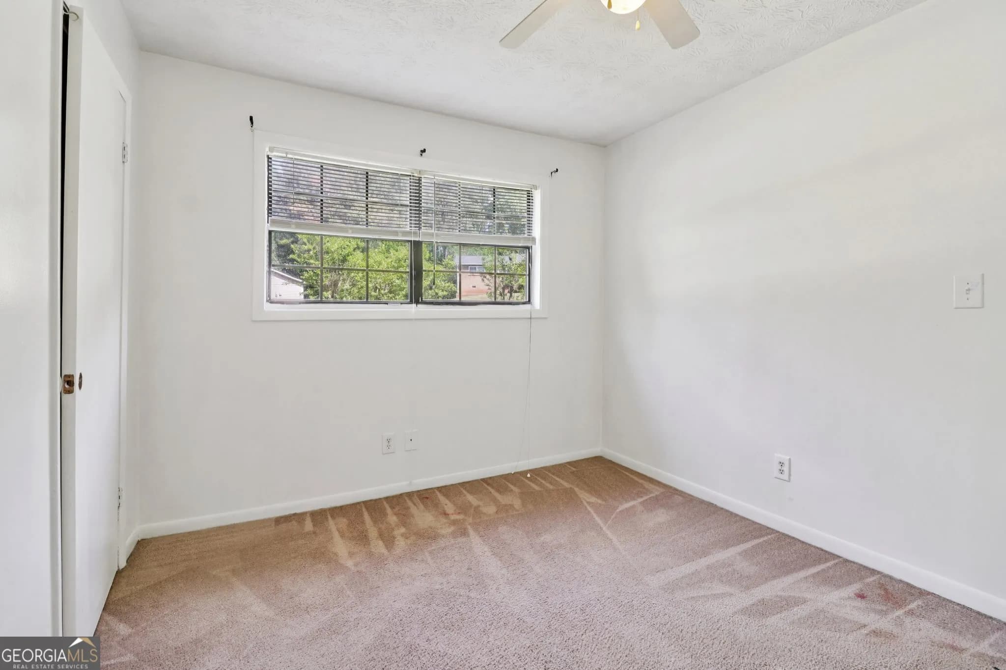 2344 Chestnut Log Pl — photo 28 of 57