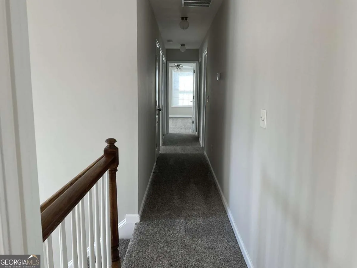 592 Kyles Cir — photo 10 of 25