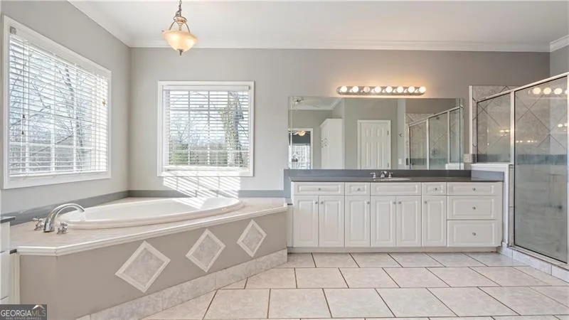 405 Creek View Ct — photo 17 of 41