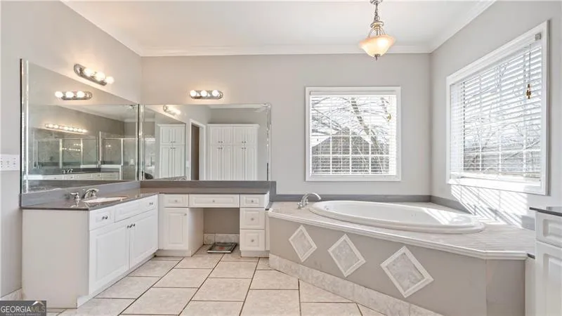 405 Creek View Ct — photo 16 of 41