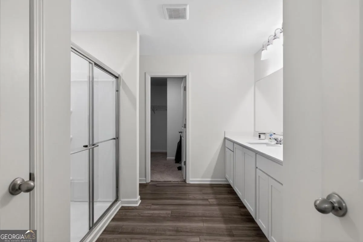 250 Colbury St — photo 15 of 15