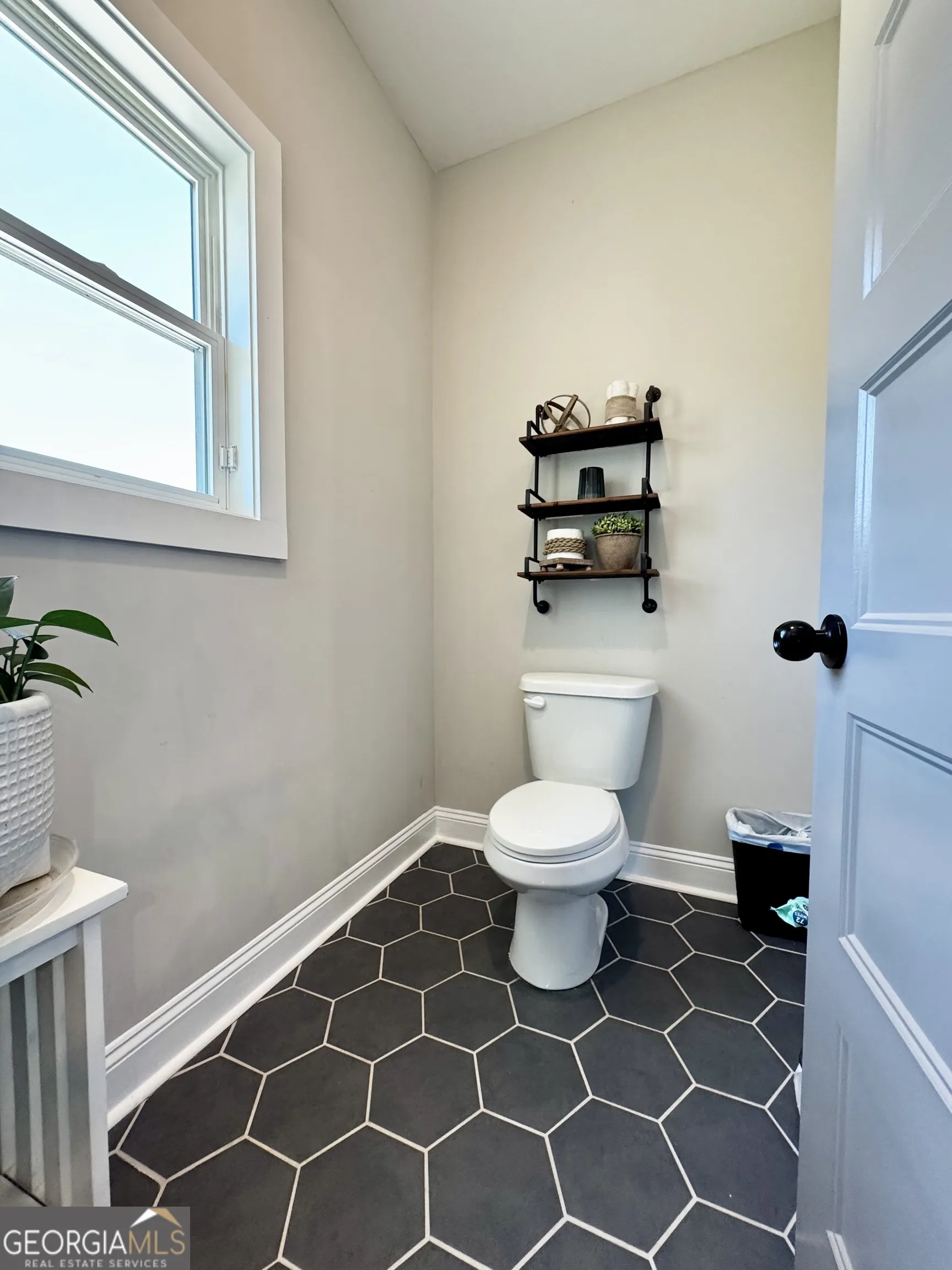 4515 Jacksonville Rd — photo 23 of 42