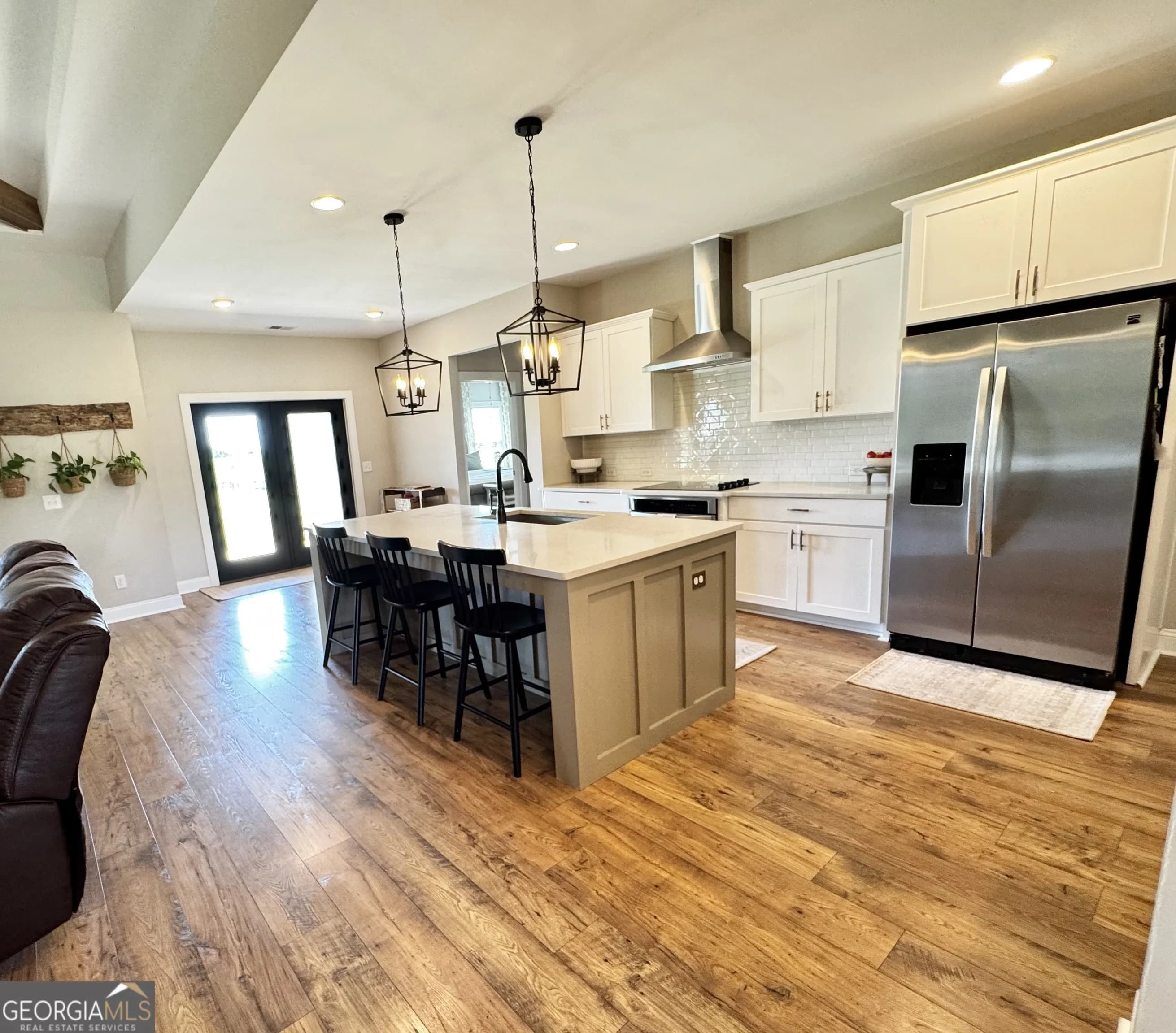 4515 Jacksonville Rd — photo 3 of 42