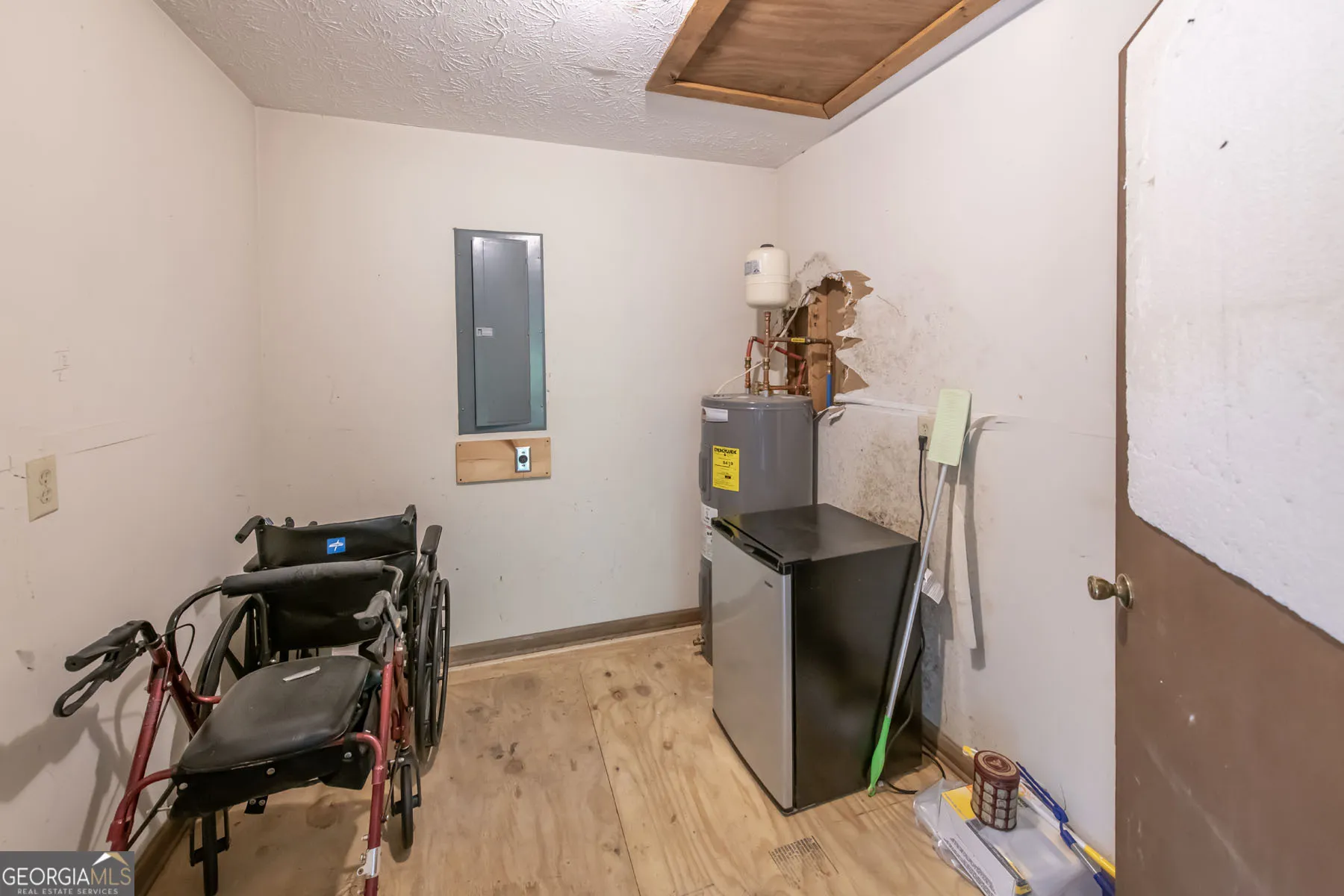 1301 Bob Hunton Rd — photo 36 of 59