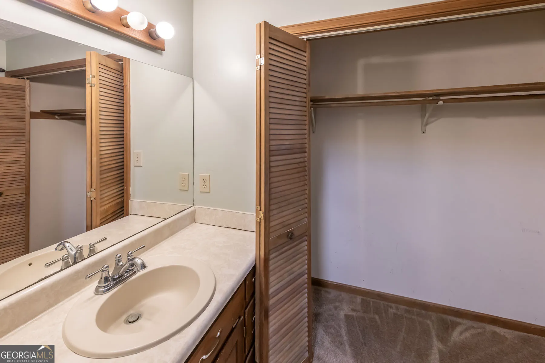 1301 Bob Hunton Rd — photo 39 of 59