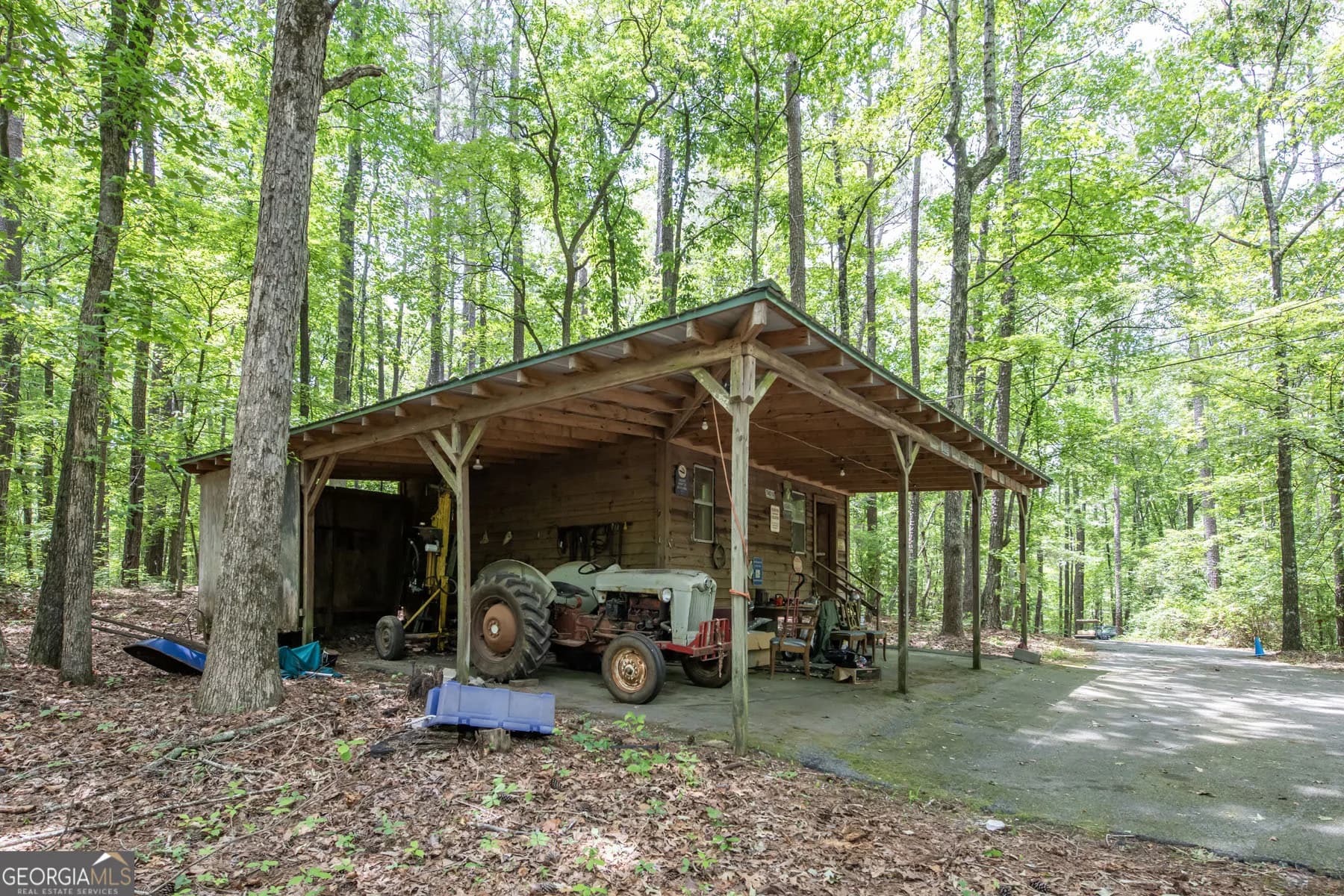 1301 Bob Hunton Rd — photo 56 of 59