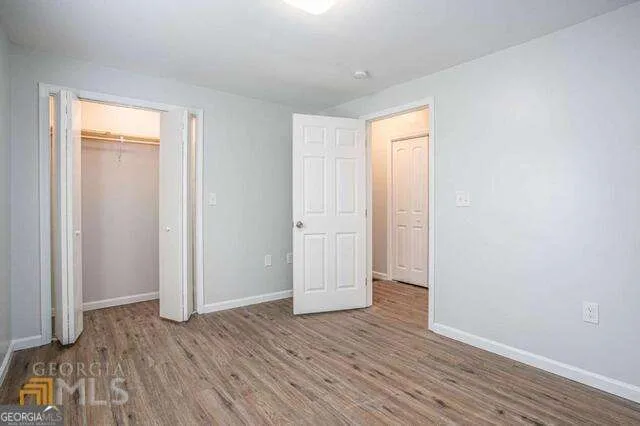 6236 Front St — photo 12 of 30