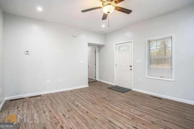 6236 Front St — photo 26 of 30