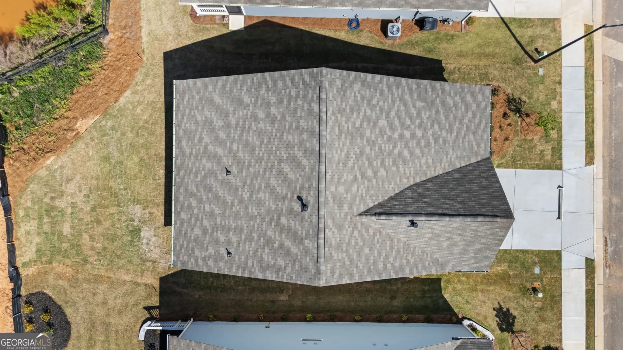 348 Cedar Hill Dr — photo 12 of 26