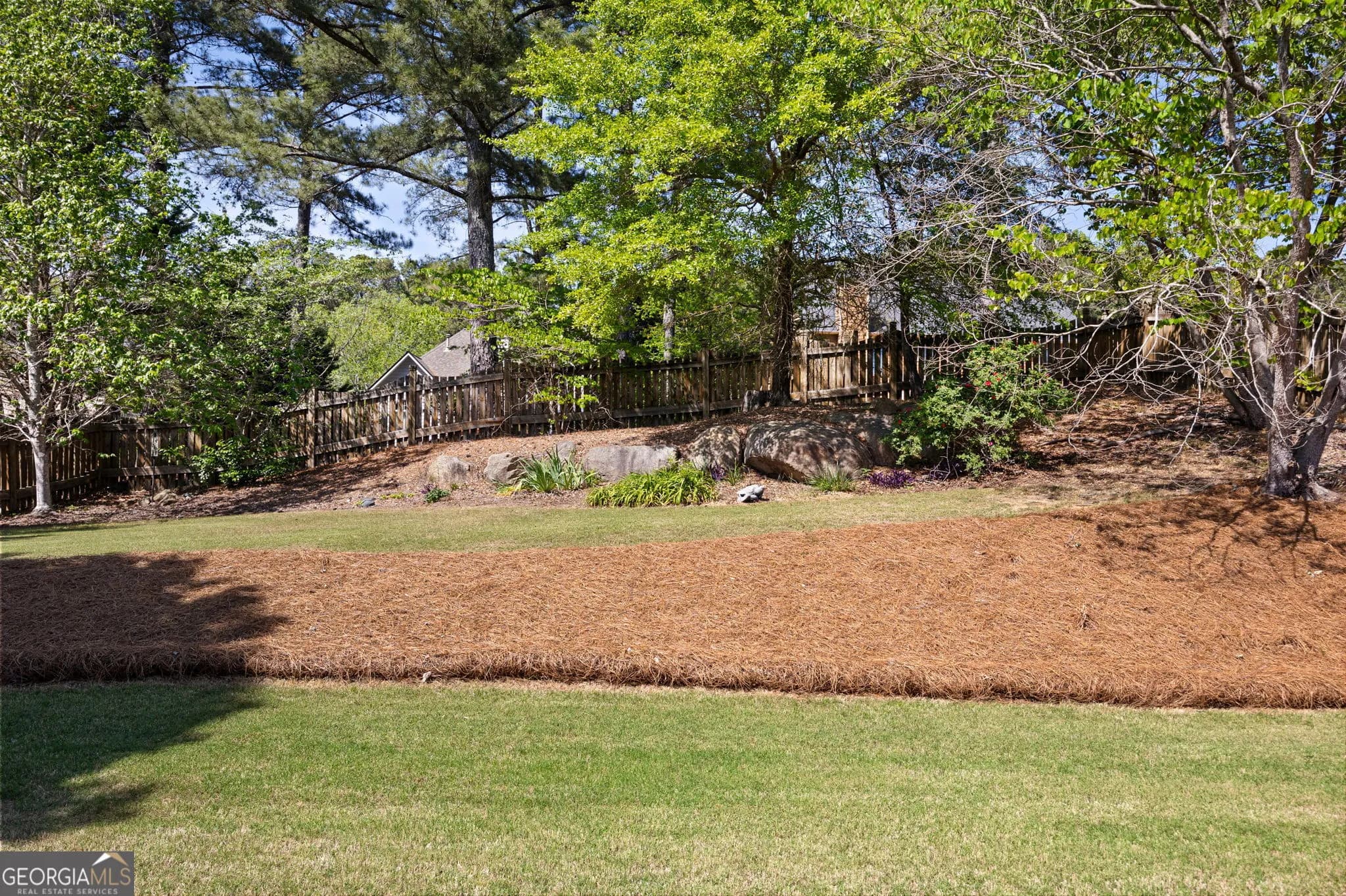 555 Golf Crest Dr — photo 23 of 34