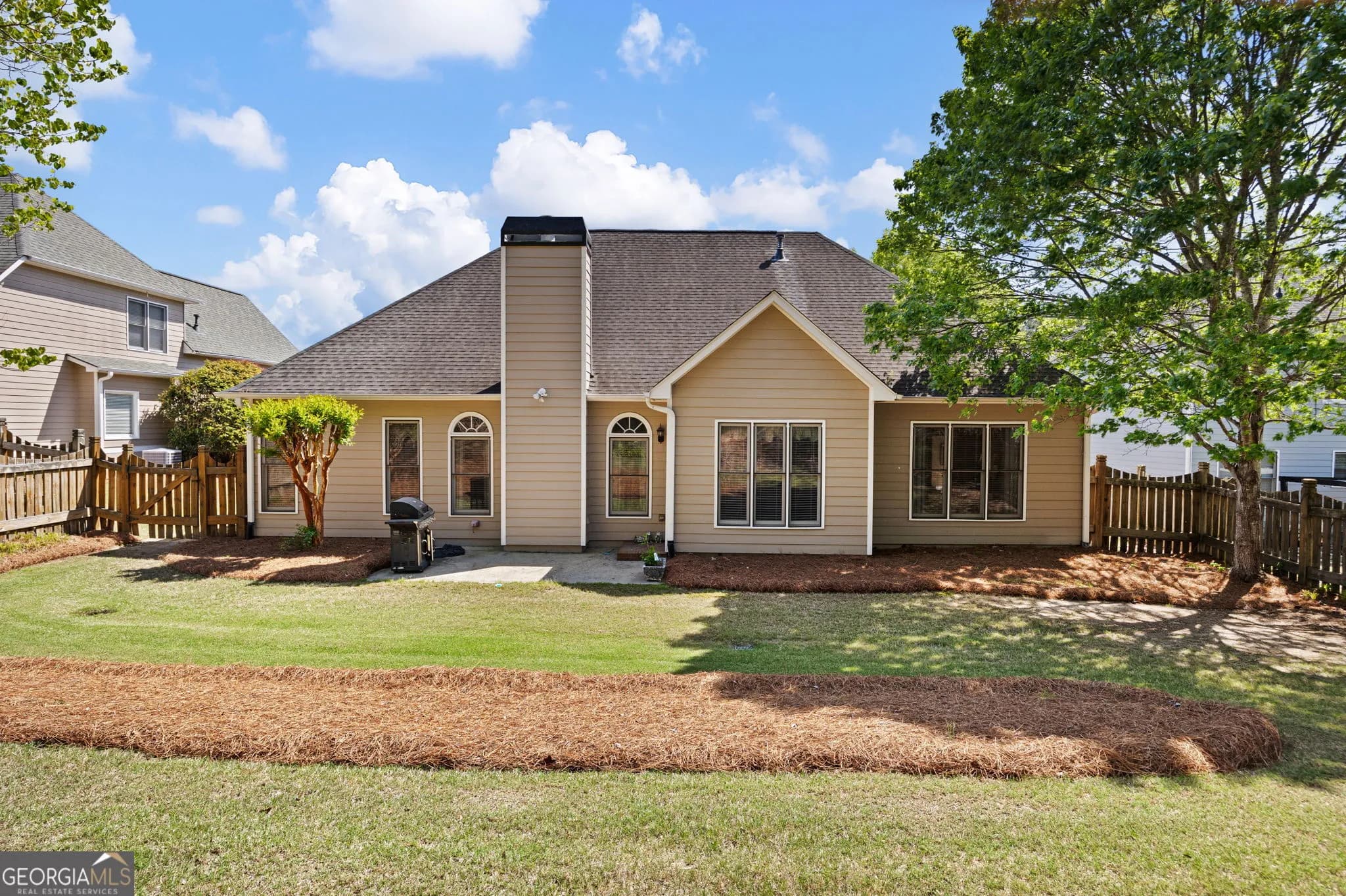 555 Golf Crest Dr — photo 22 of 34