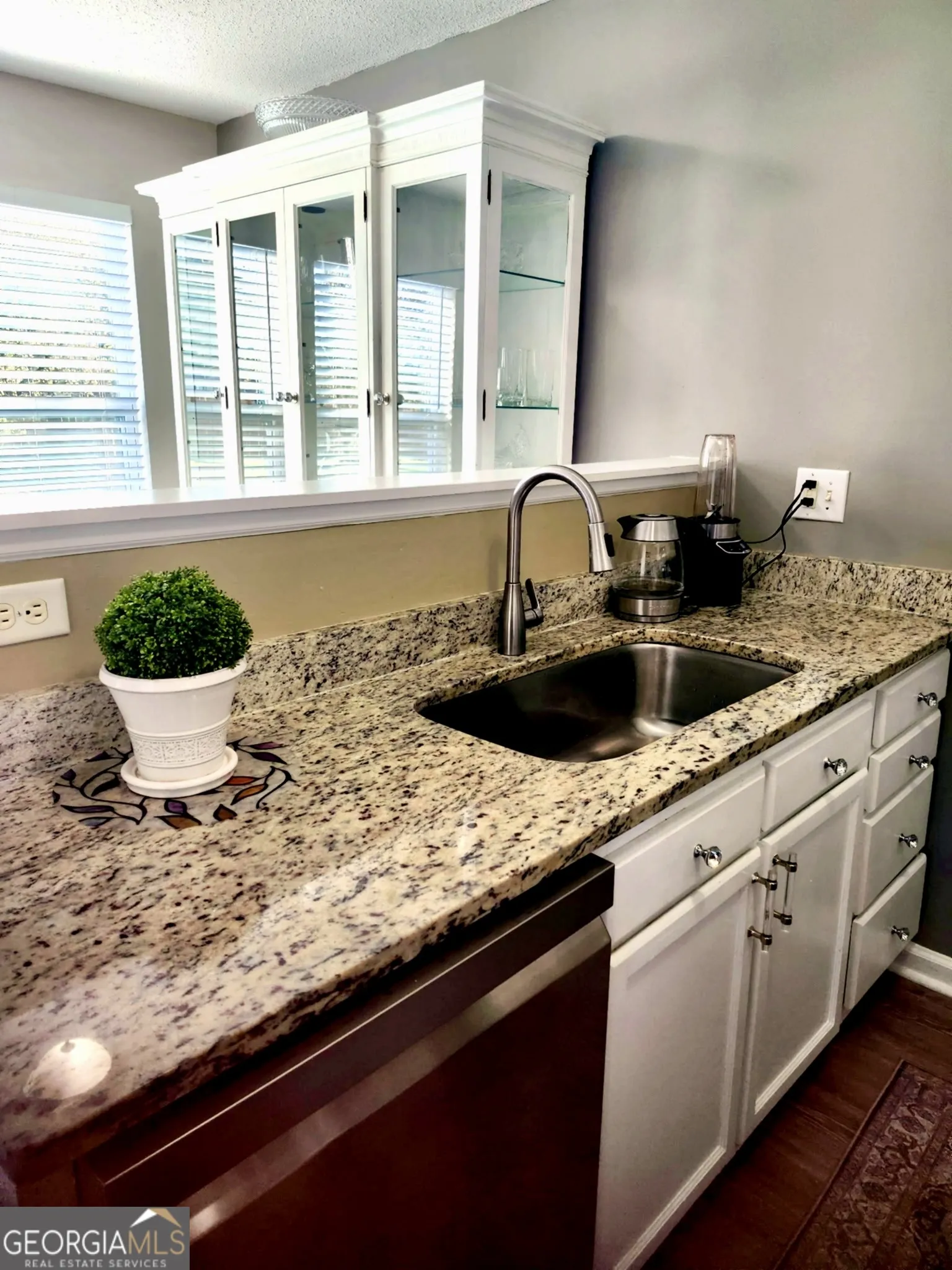 2226 Tuley Dr — photo 22 of 26