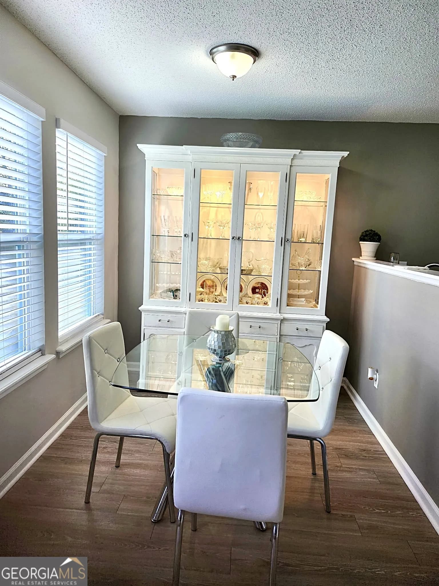 2226 Tuley Dr — photo 24 of 26