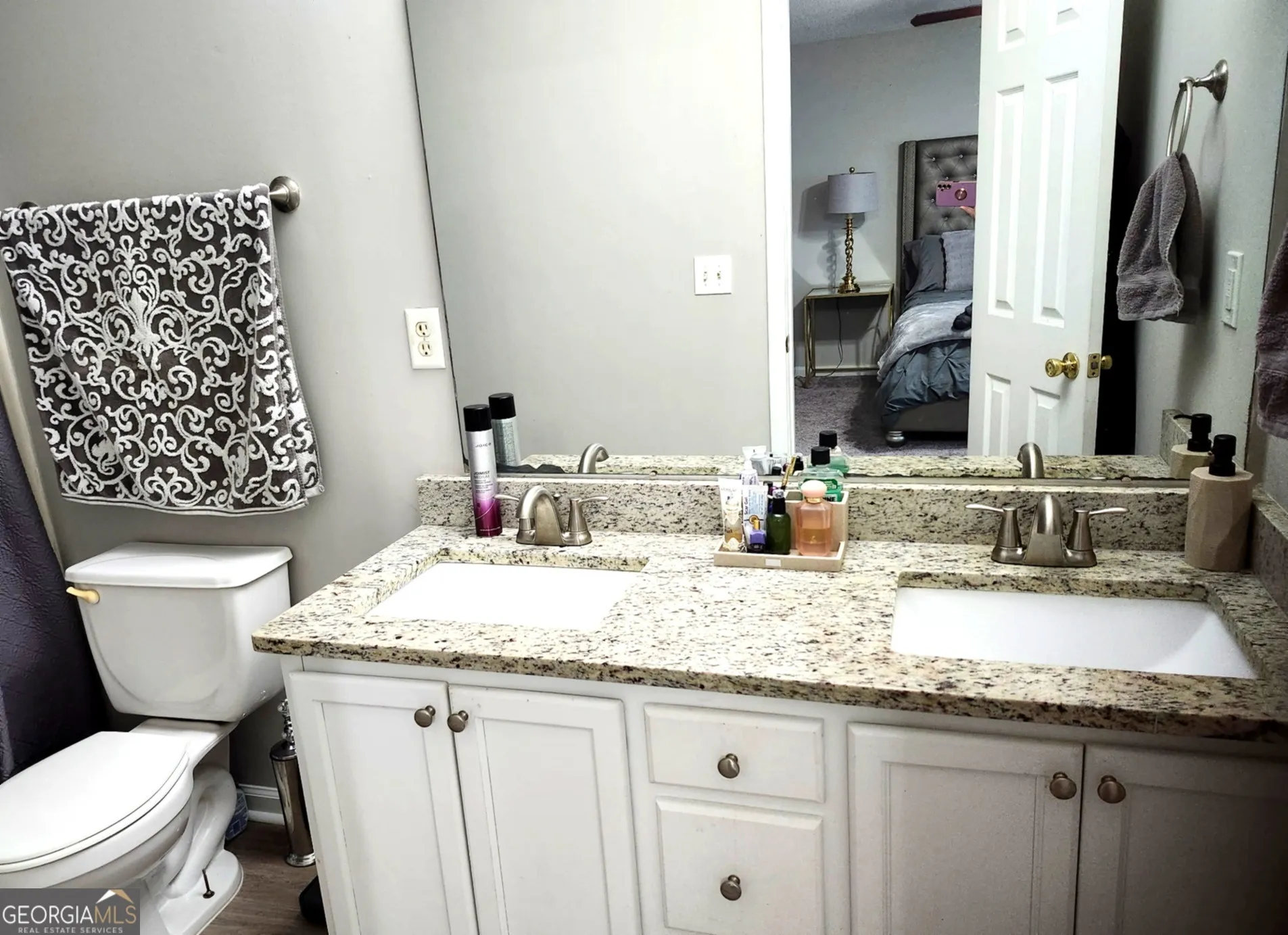 2226 Tuley Dr — photo 4 of 26