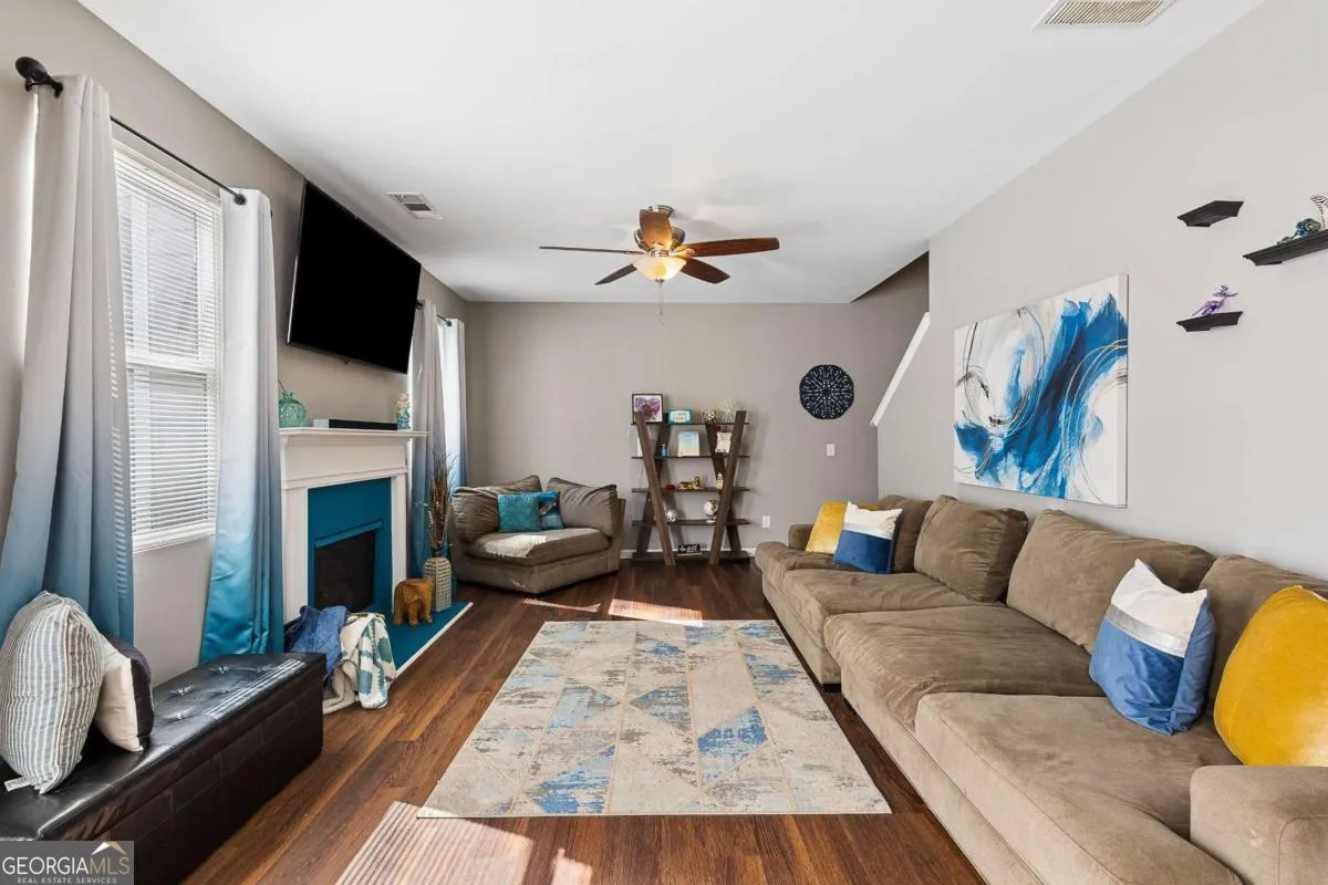 78 Valley Brook Ct — photo 6 of 44