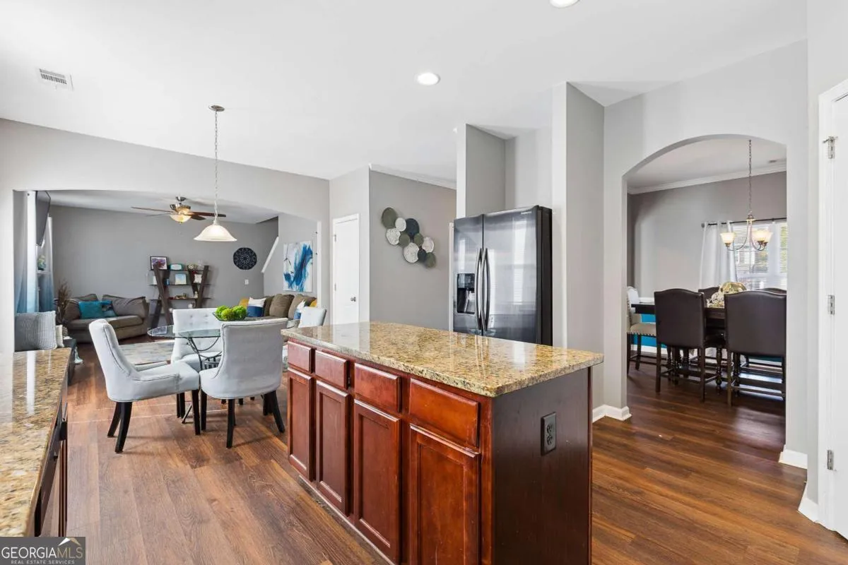 78 Valley Brook Ct — photo 3 of 44