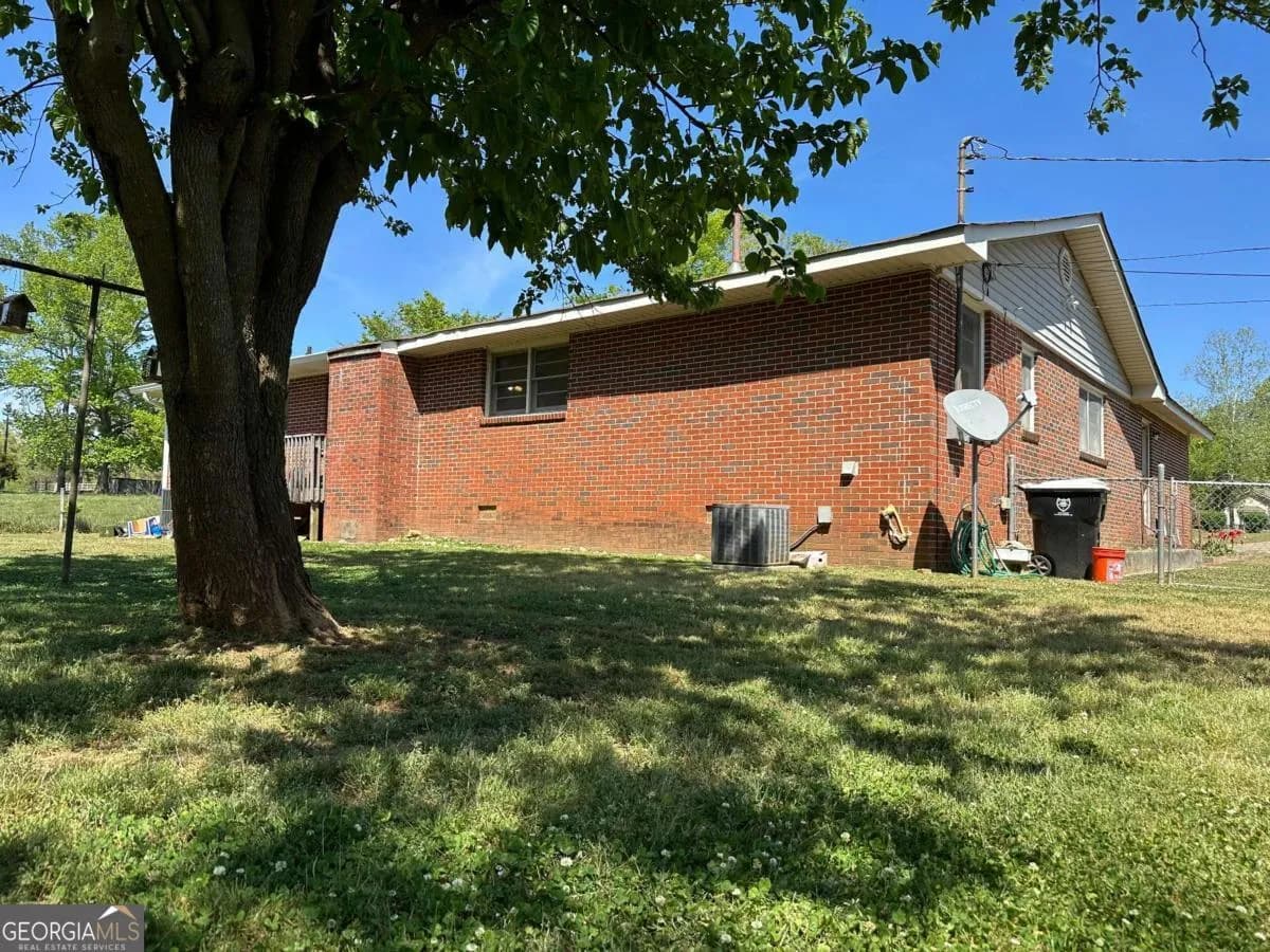 4141 Mt Zion Rd — photo 15 of 25