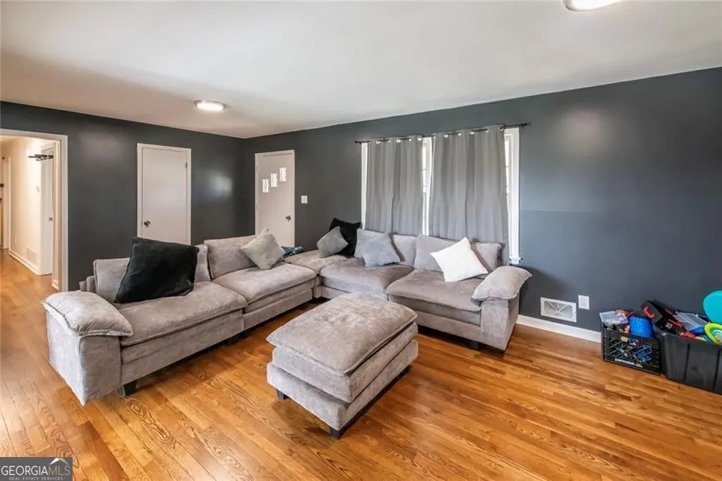850 Briarwood Trl — photo 34 of 36
