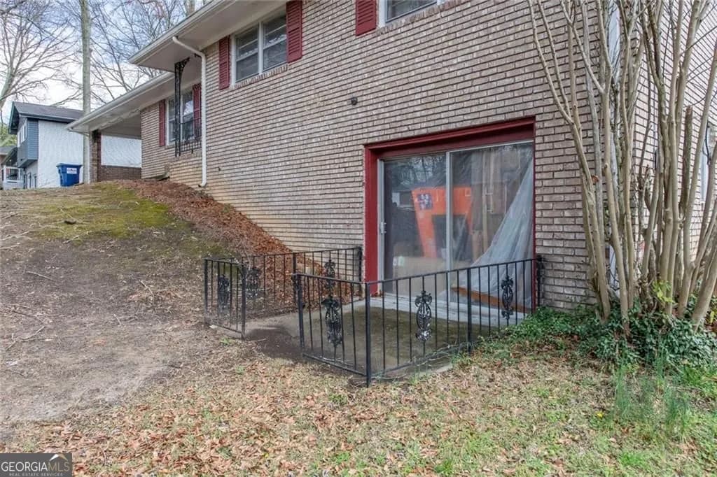 850 Briarwood Trl — photo 28 of 36