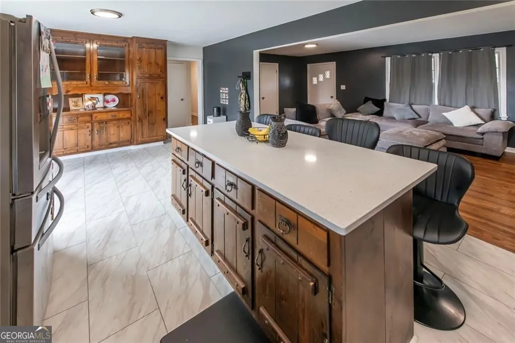 850 Briarwood Trl — photo 3 of 36