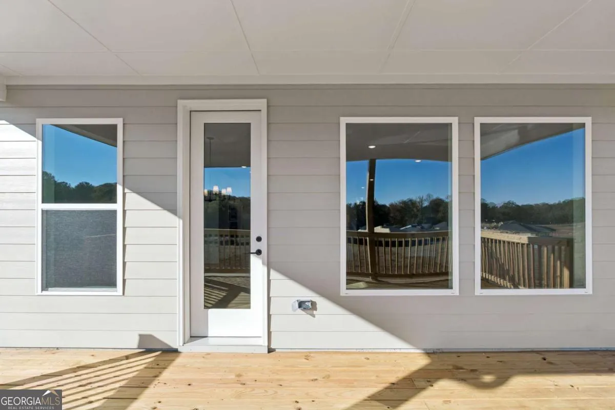 517 Barnfield Way — photo 10 of 17