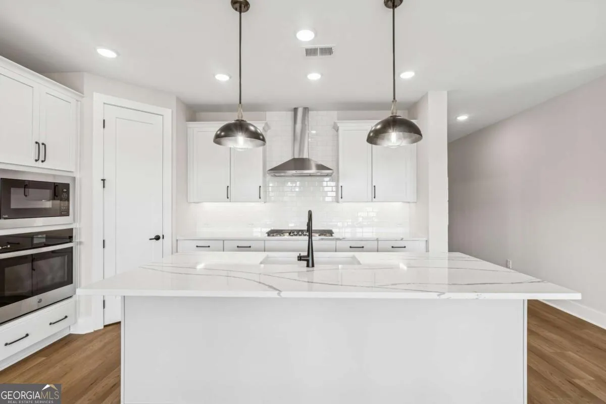 517 Barnfield Way — photo 16 of 17