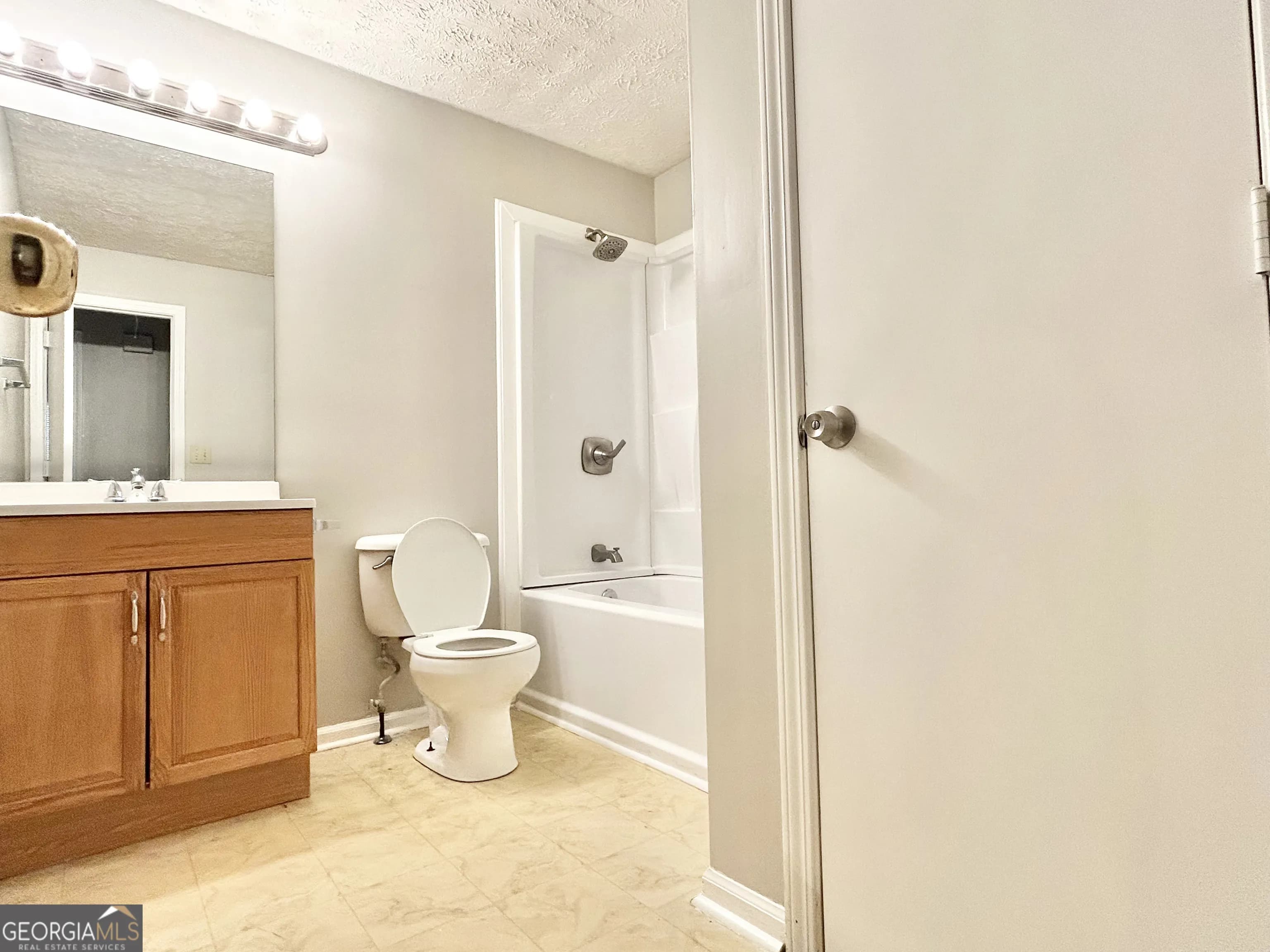 5955 Sutton Pl — photo 12 of 14