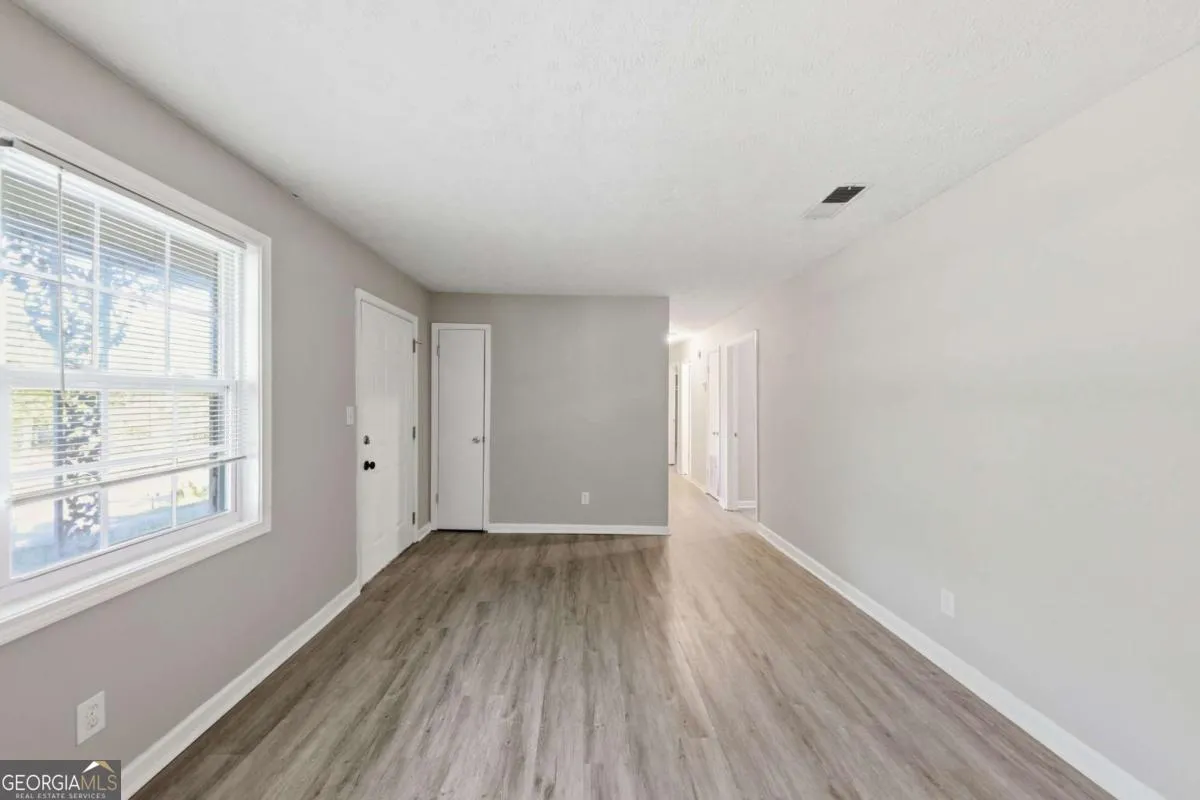 2322 Chestnut Log Loop — photo 16 of 21