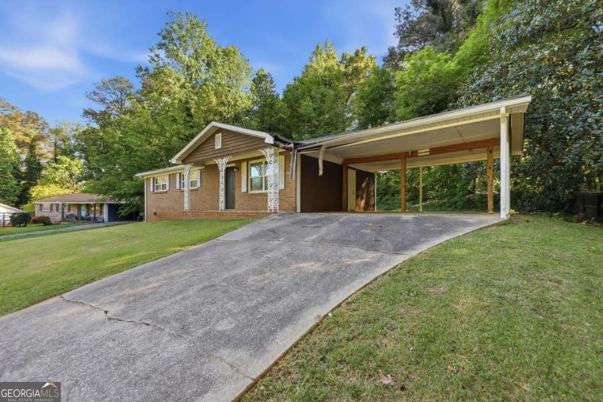 2322 Chestnut Log Loop — photo 13 of 21