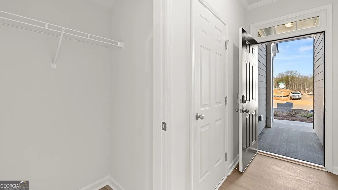 3728 Skylar Dr — photo 13 of 34