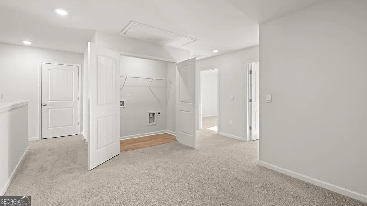 3728 Skylar Dr — photo 15 of 34