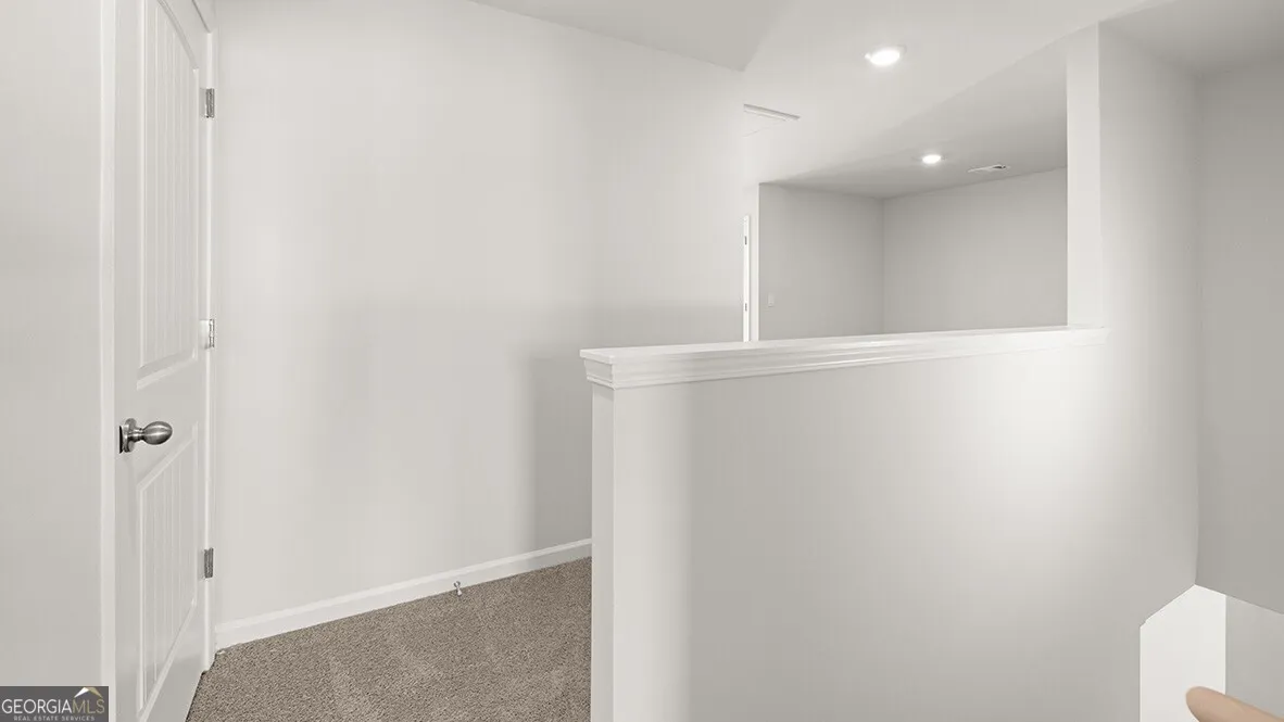 3728 Skylar Dr — photo 12 of 34