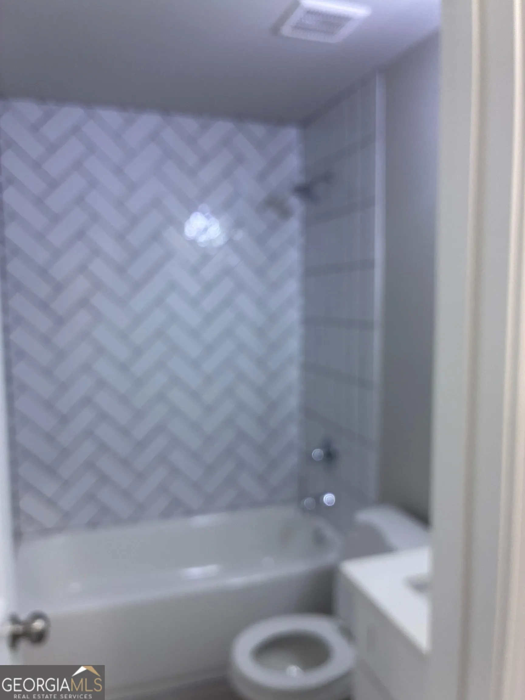 5620 Shamrock Ln — photo 17 of 27