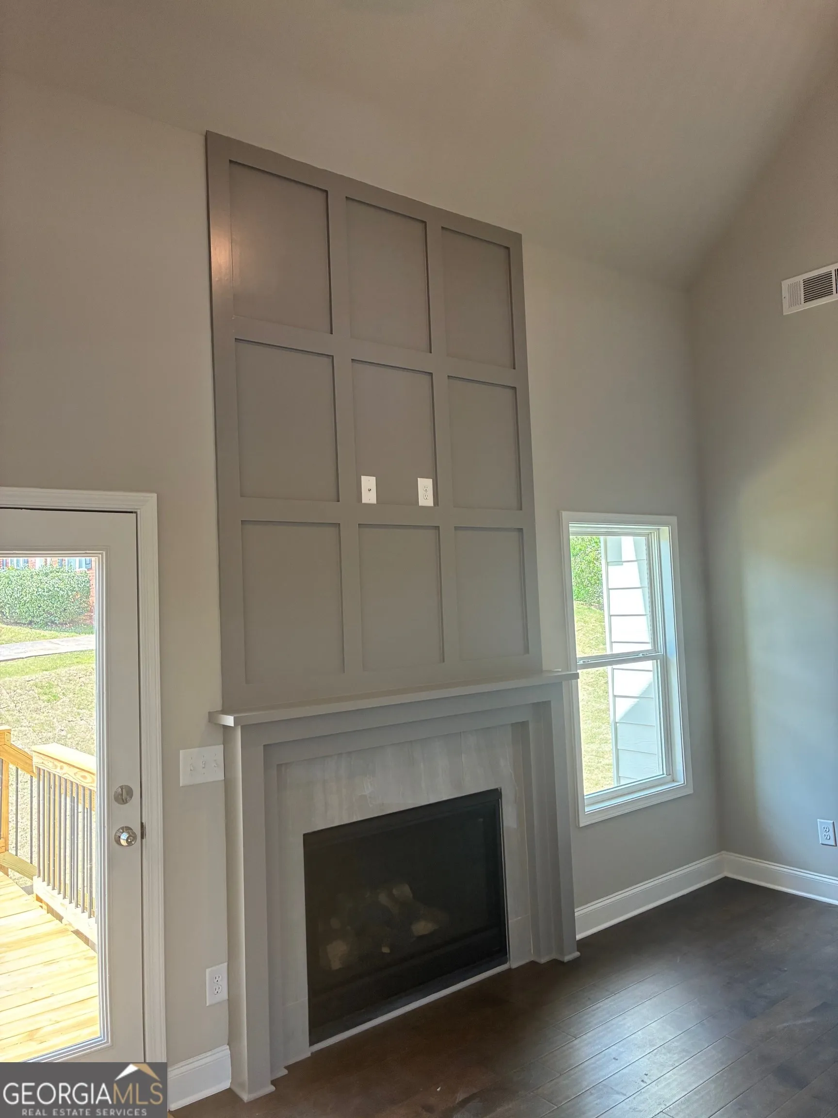 5620 Shamrock Ln — photo 23 of 27